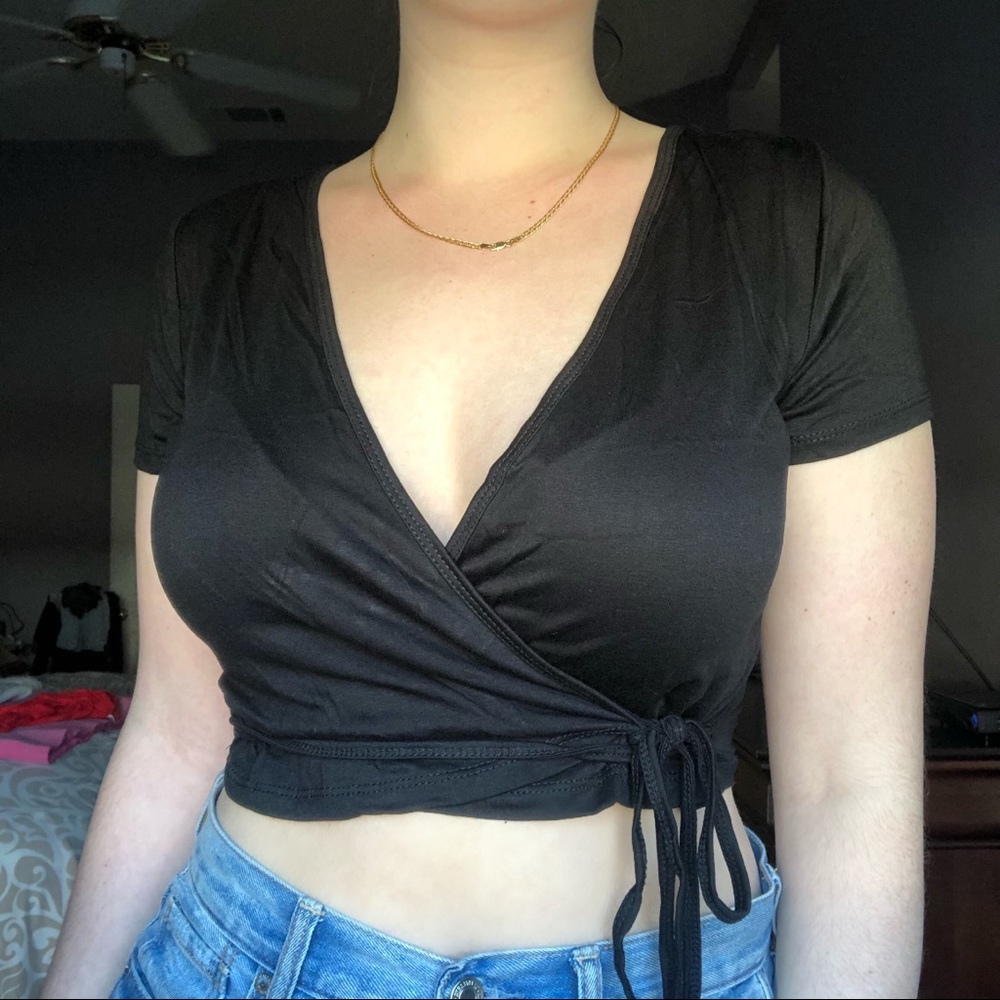 Black wrap top